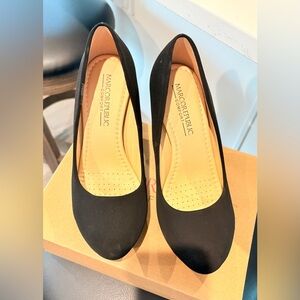 NWOT Marco Republic Black Comfort High Heels 4” Original Box